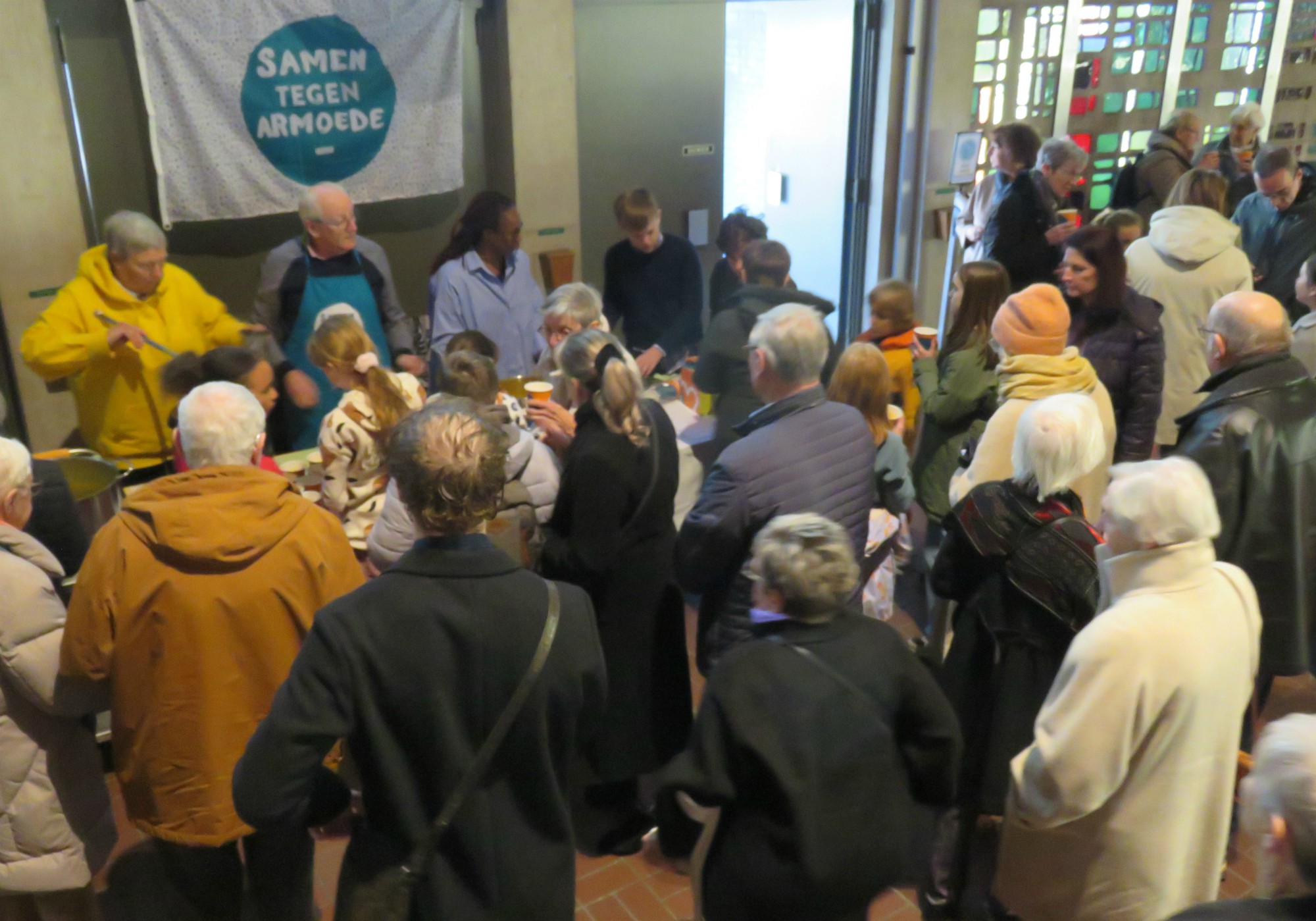 Soep op de stoep - Welzijnszorg - Advent - Sint-Anna-ten-Drieënkerk, Antwerpen Linkeroever