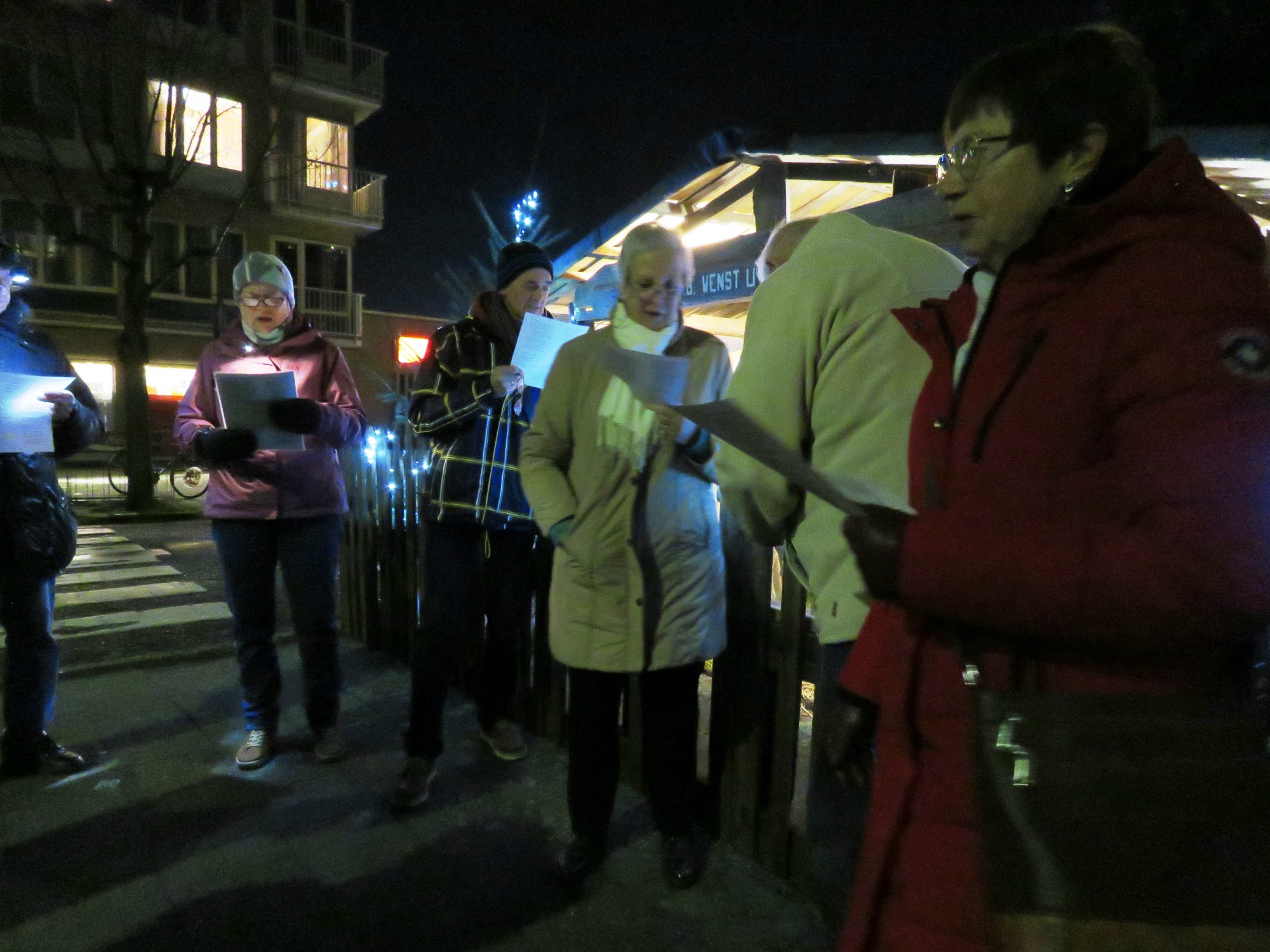 Kerststalzingen - Het was een frisse avond, vol sterren