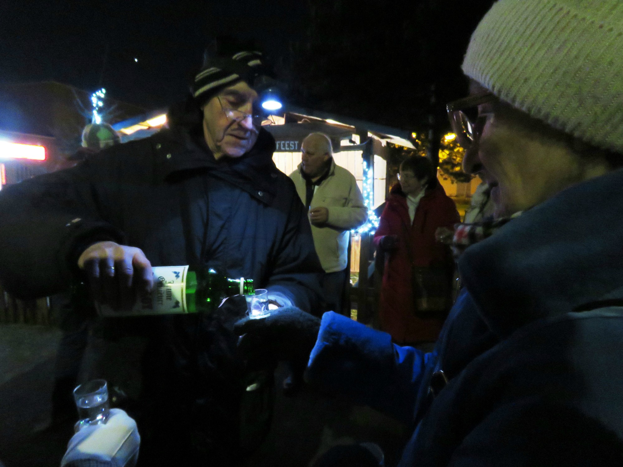 Kerststalzingen - Ludo Rutten zorgt voor de innerlijke mens