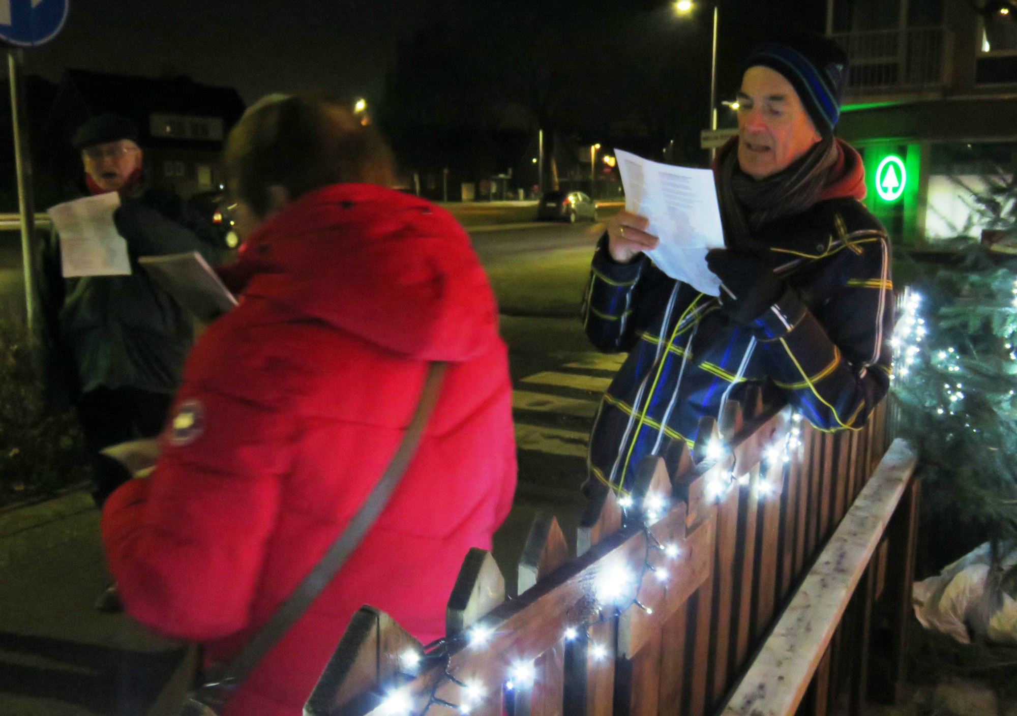 Kerststalzingen - KWB - Kerststal Melis Stokelaan - Driekoningenzingen - Sint-Anna-ten-Drieënparochie, Antwerpen Linkeroever