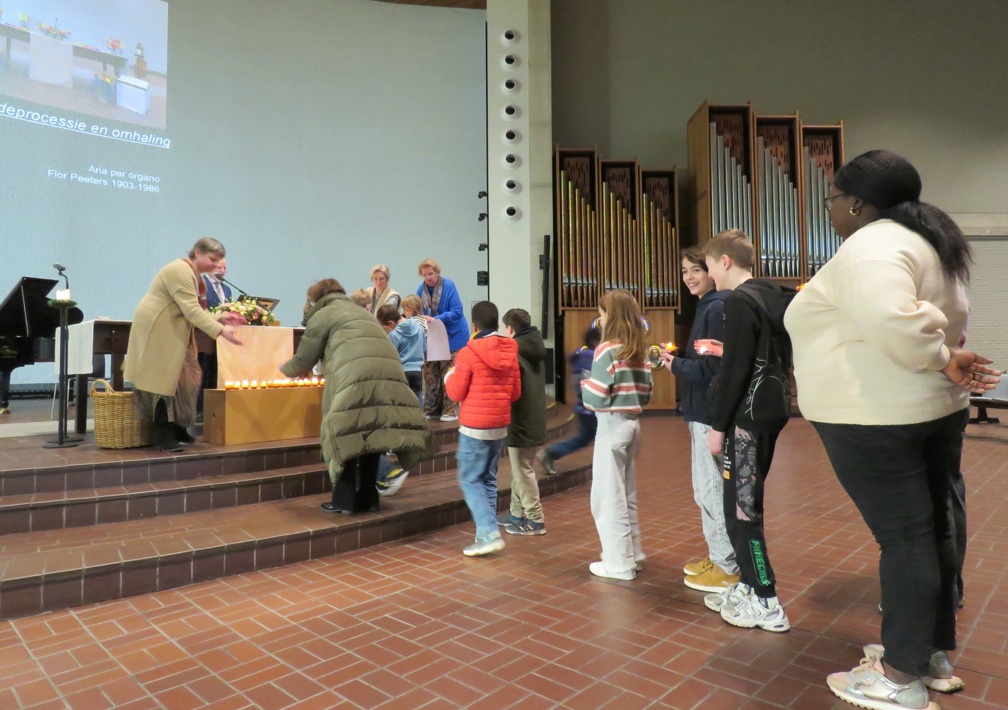 Wegwijzerviering - Lichtmis - Dopelingen - Eerste communicanten - Vormelingen - Sint-Anna-ten-Drieënkerk, Antwerpen Linkeroever