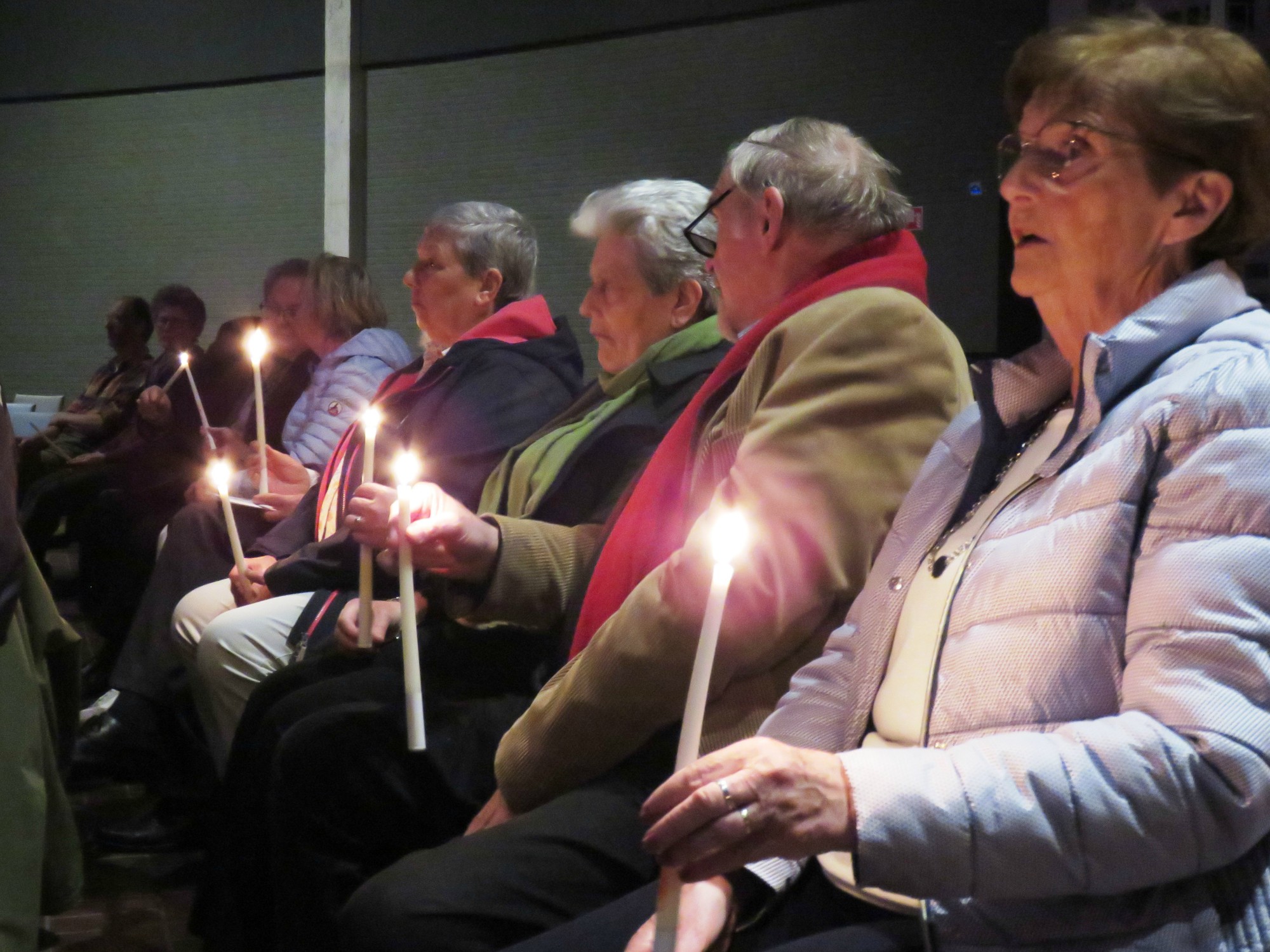 Paaswake - Het vuur wordt verdeeld in de kerk