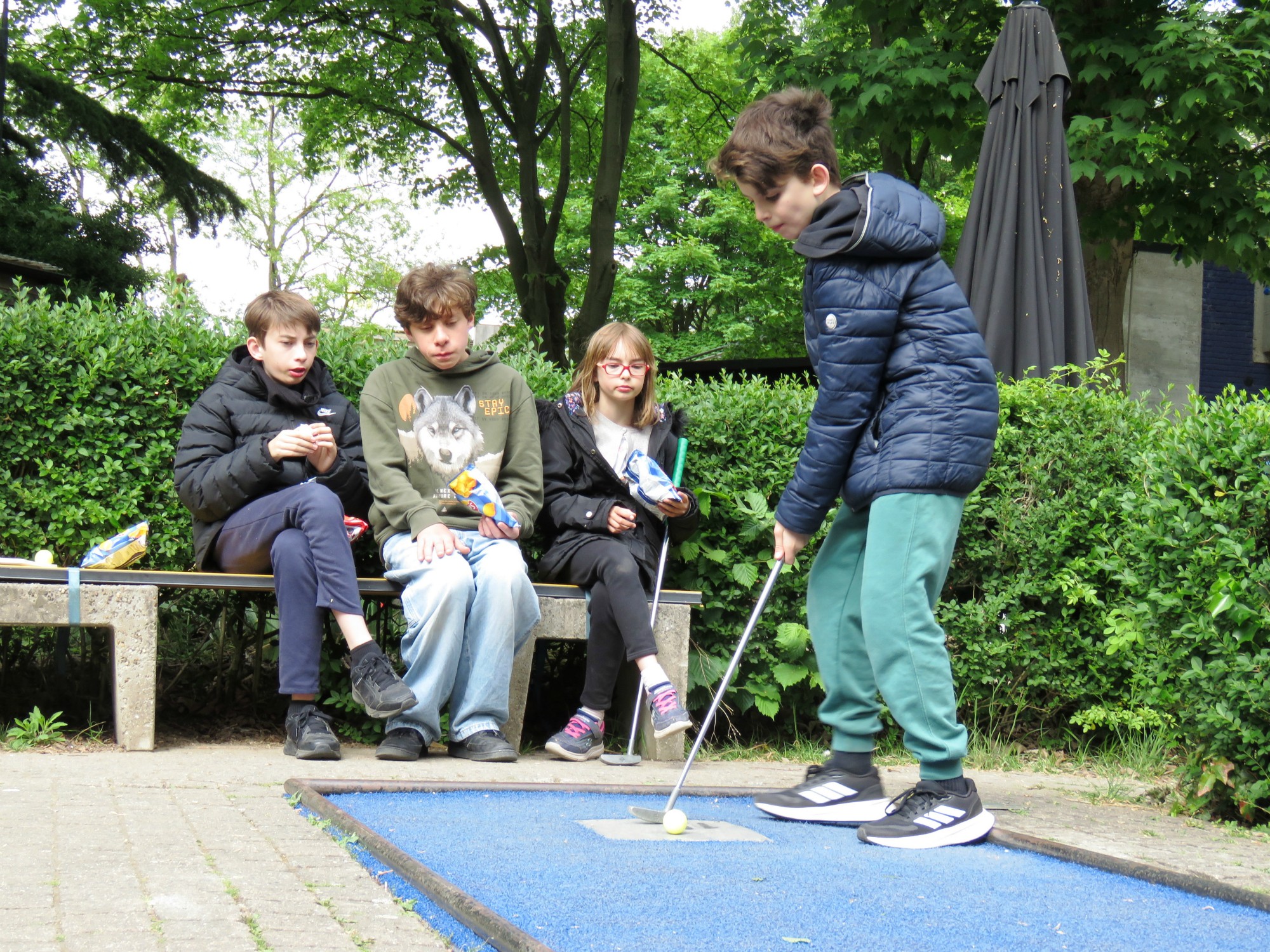 Vormelingen 2025 - Minigolf om samen de dag af te sluiten