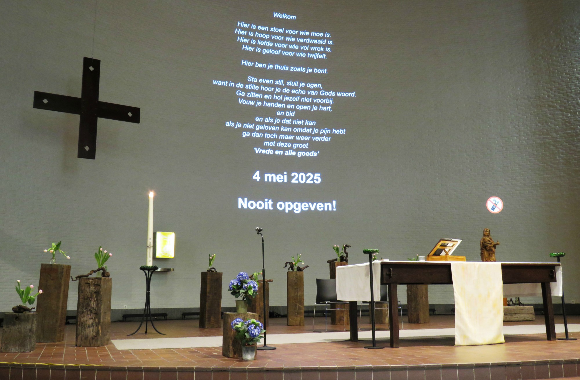 Wegwijzerviering - Sint-Anna-ten-Drieënparochie, Antwerpen Linkeroever