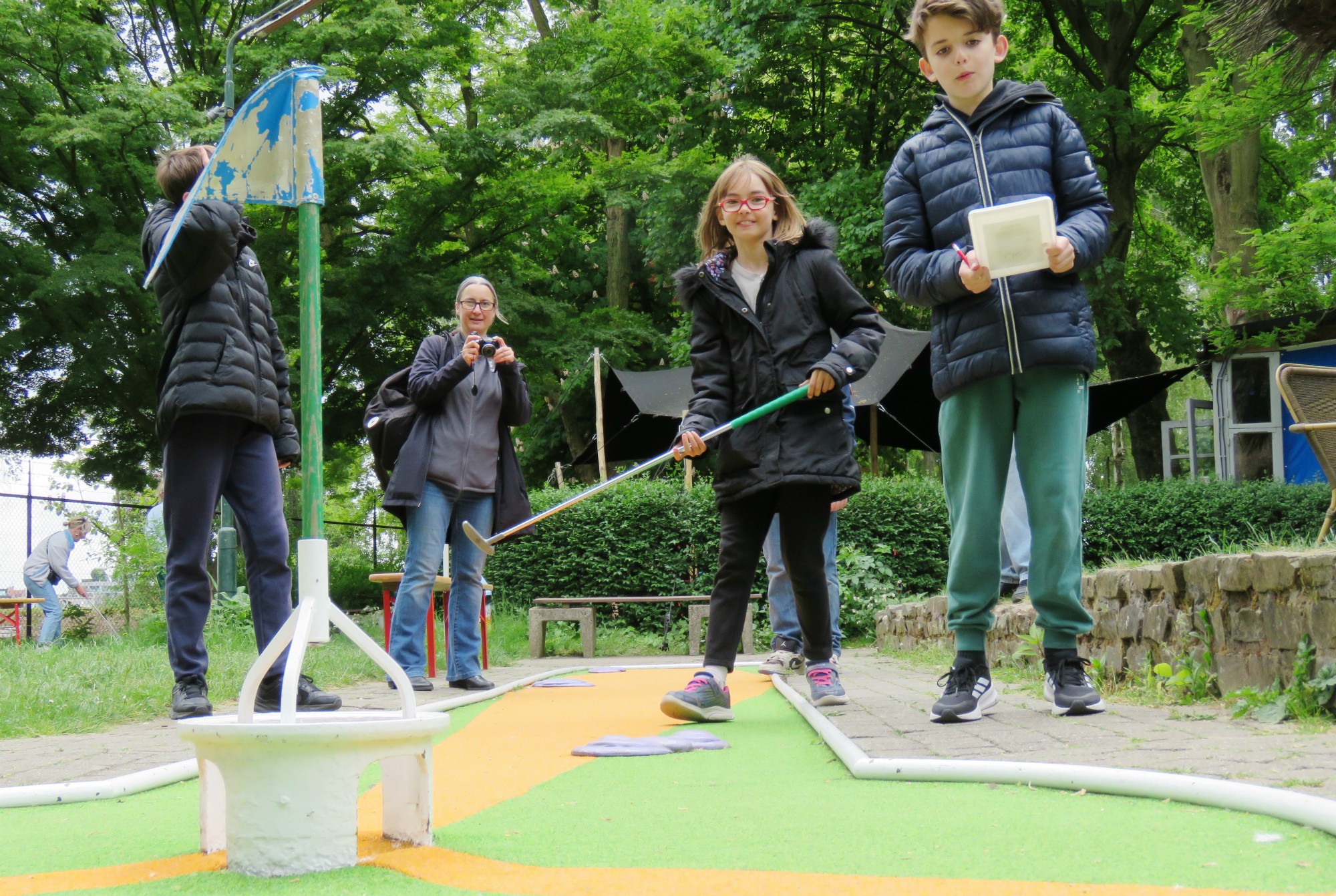 Vormelingen 2025 - Minigolf om samen de dag af te sluiten