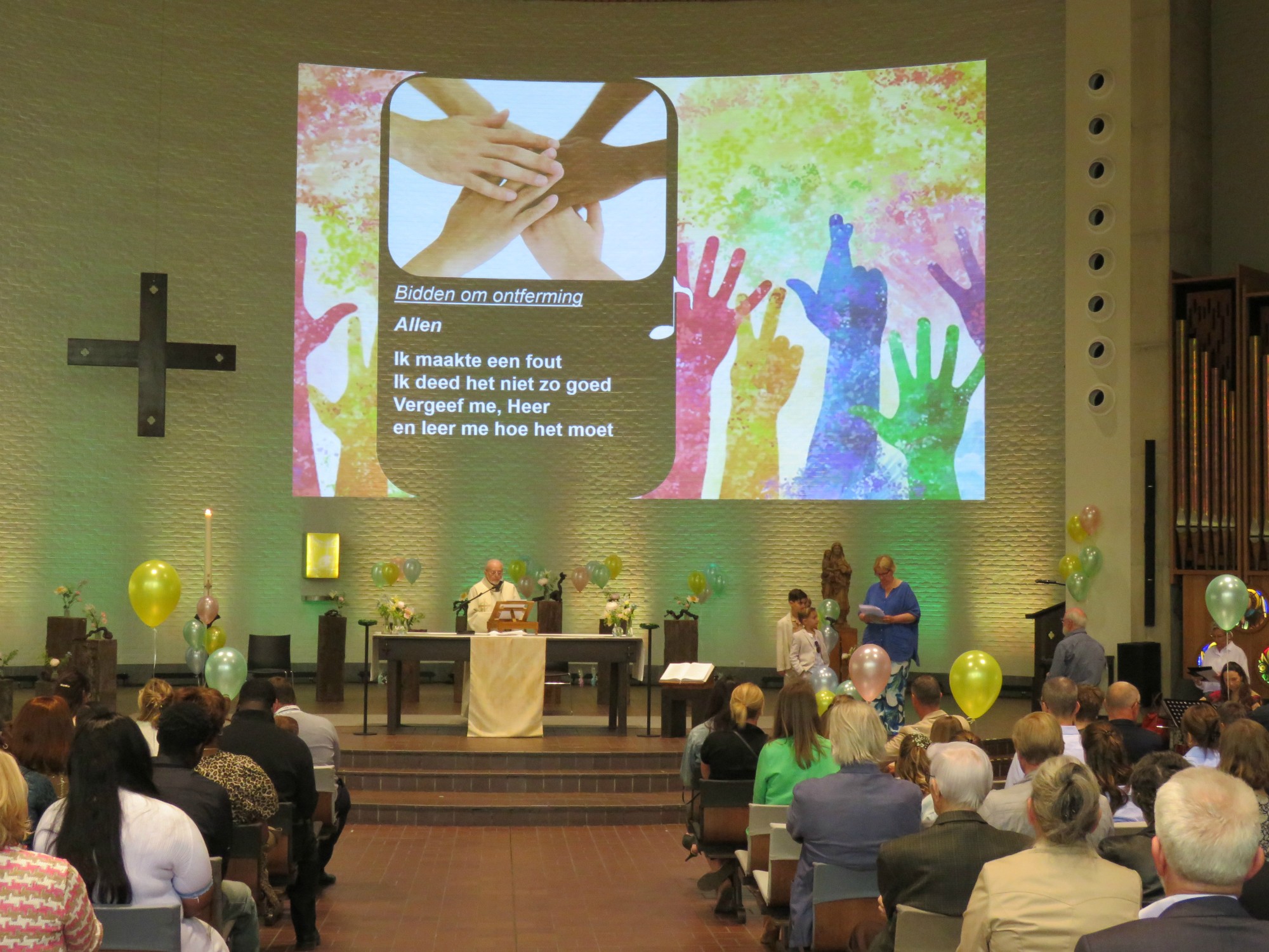 Eerste communie 2025 | Loflied o.l.v. Marianne De Backer