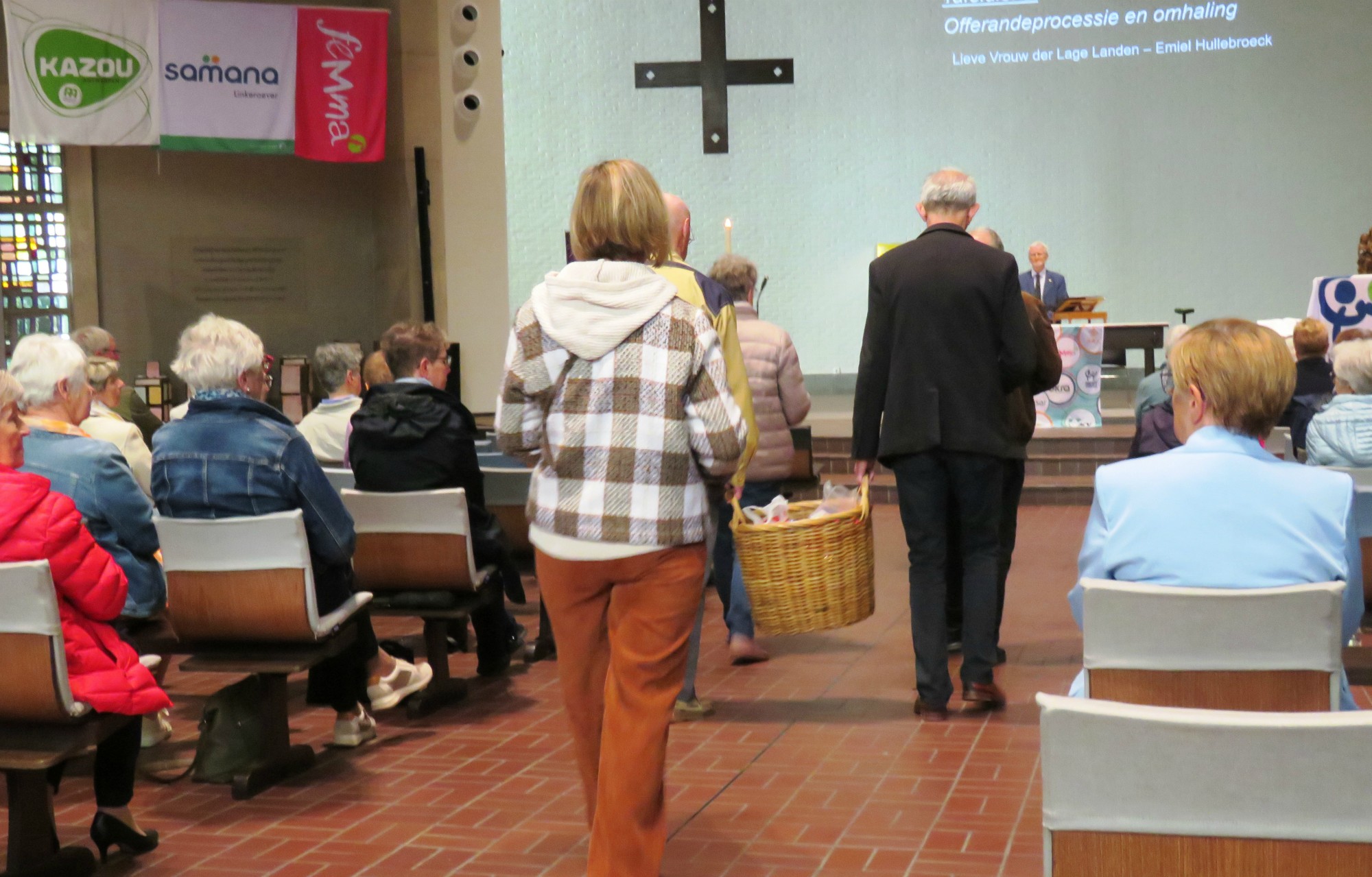 Rerum Novarum viering - Aanbrengen van de offergaven